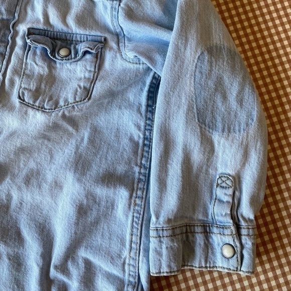 Set of 2 denim like shirts. Size 9-12 / 12-18 months - Picture 6 of 13